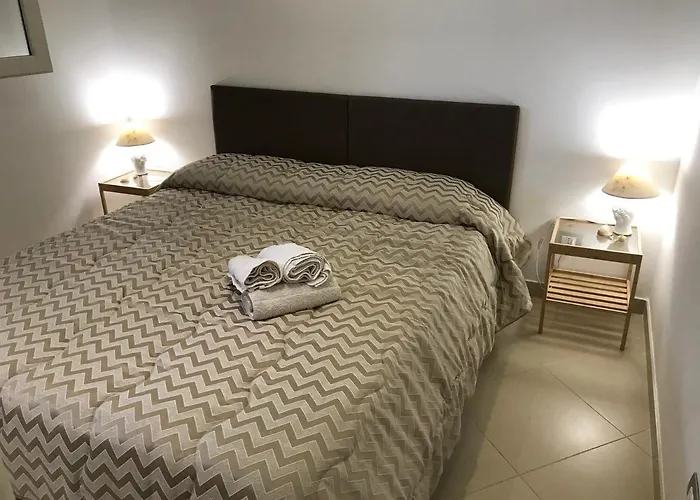 Feriehus Il Rhybasteinon